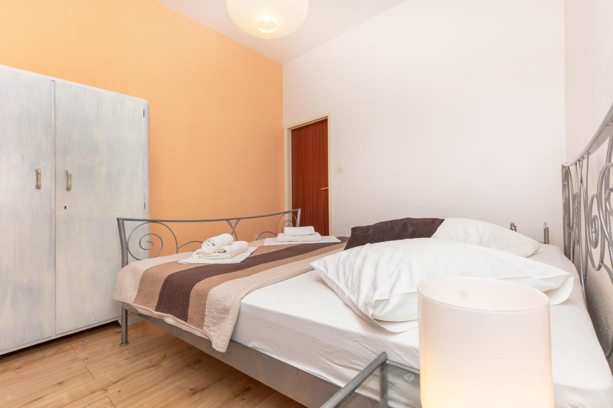Neno Apartment *